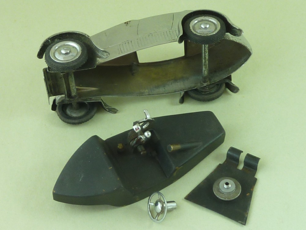 Dunhill Bolide MG M Type Sports Car Table Cigarette Lighter Novelty View VIII