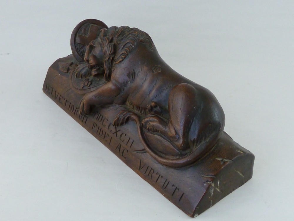 Swiss Black Forest Lion of Lucerne Walnut Carving Grand Tour Souvenir View III