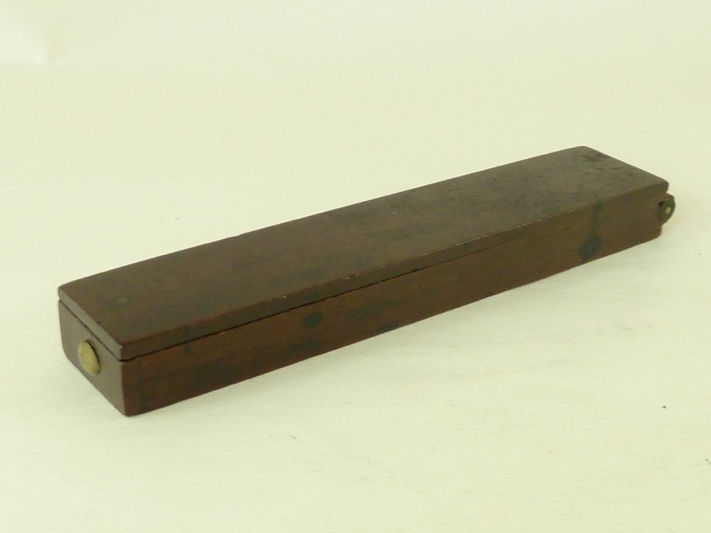 Callingwood Ward Folding Case English Guinea Sovereign Coin Balance Scales View VIII