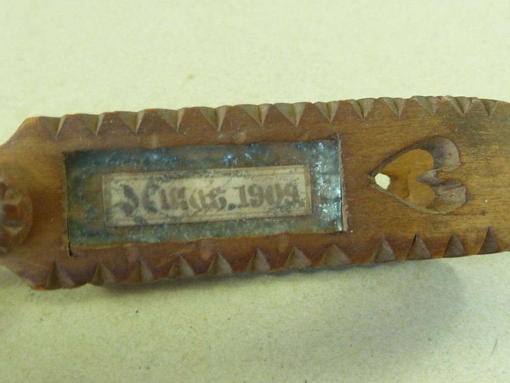 1909 Welsh Sugar Tongs Treen Love Spoon Dated Folk Art View IV