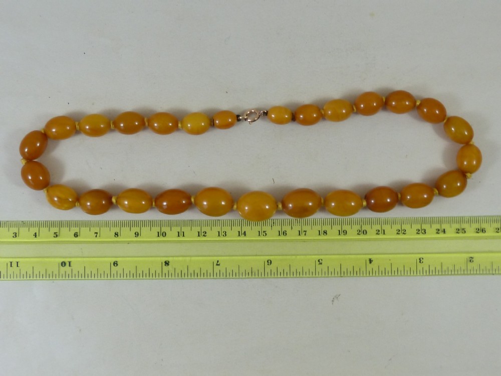 Antique Natural Baltic Amber Oval Graduated Bead Necklace 39g Butterscotch Yellow View III