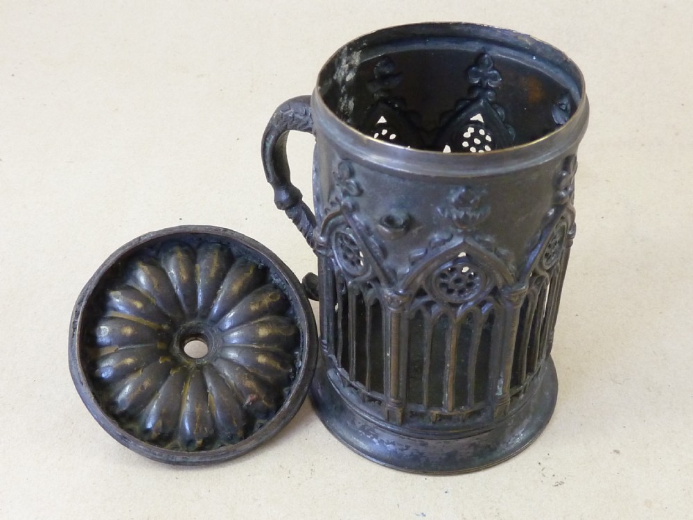 Regency Gothic Revival Folly Wax Jack Bougie Box Bronze Brass  View IV