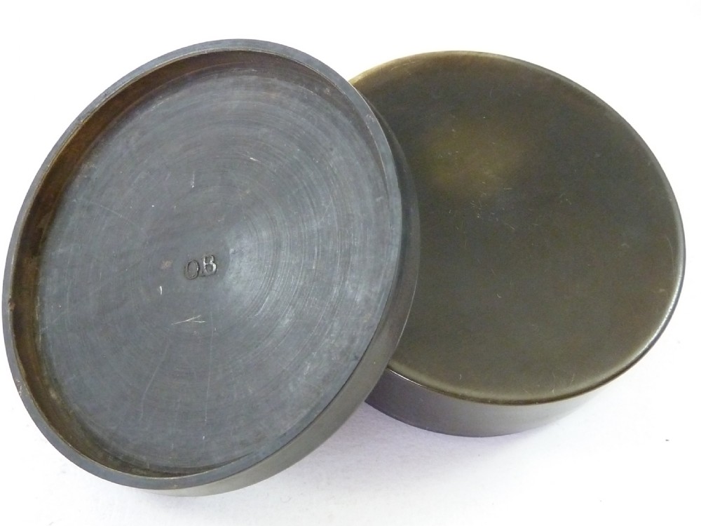 John Obrisset English Pressed Horn Snuff Box Signed OB View III