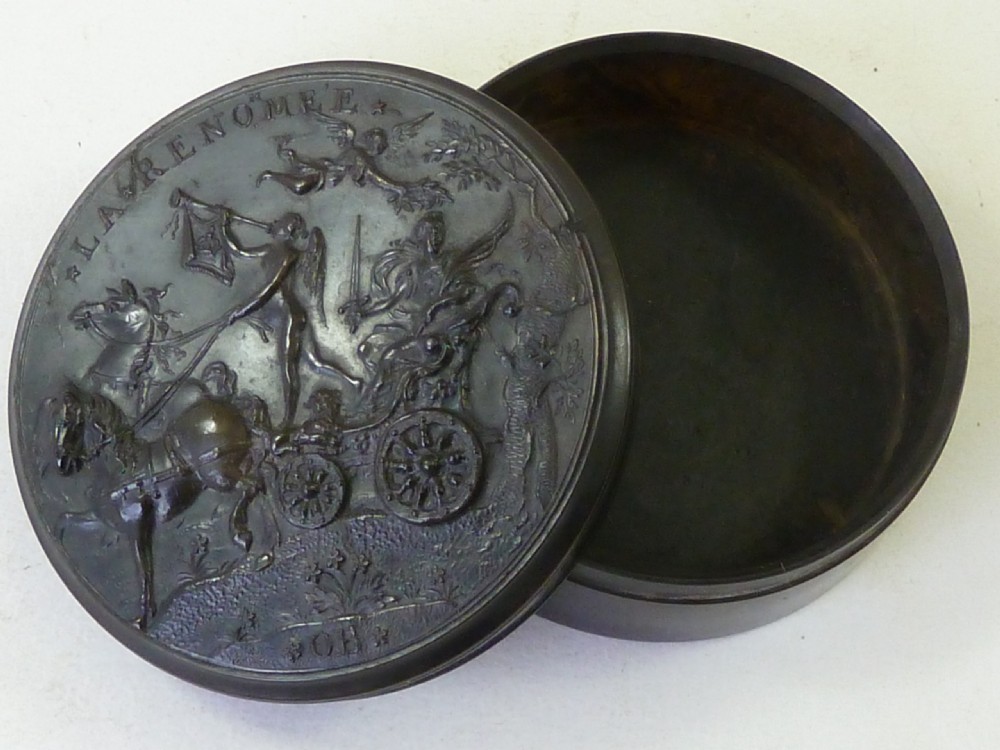 John Obrisset English Pressed Horn Snuff Box Signed OB View IV