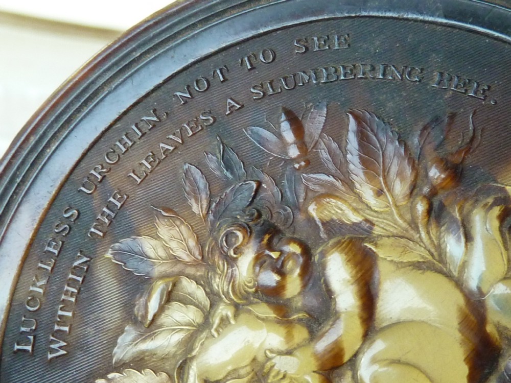 English Pressed Horn Snuff Box Love Token Signed W. Wilson View IV