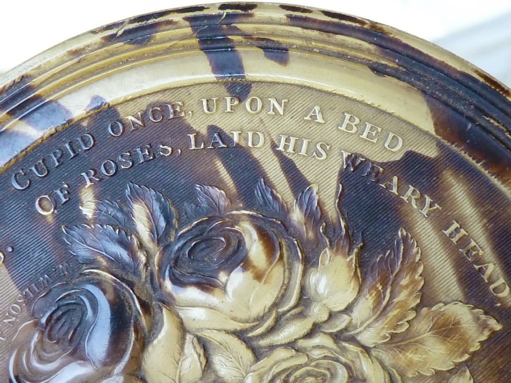 English Pressed Horn Snuff Box Love Token Signed W. Wilson View VI