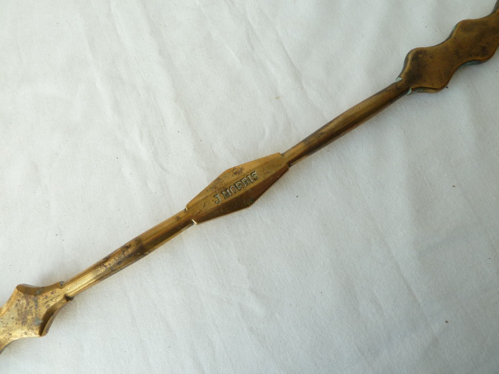 Heavy Victorian Welsh Brass Toasting Fork Flesh Name Morris View III