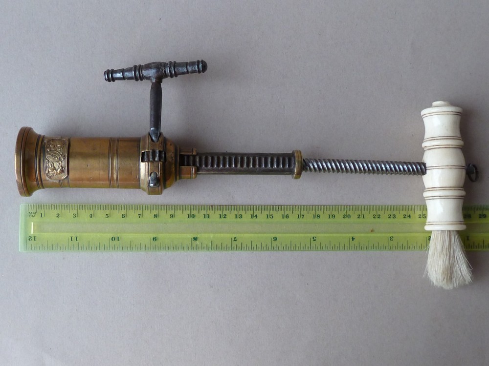English Thomason Patent Kings Corkscrew London Rack Bronze Bone Brush  View III