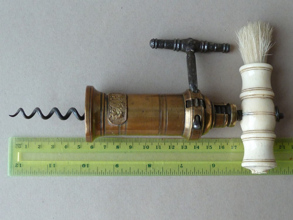 English Thomason Patent Kings Corkscrew London Rack Bronze Bone Brush  View V