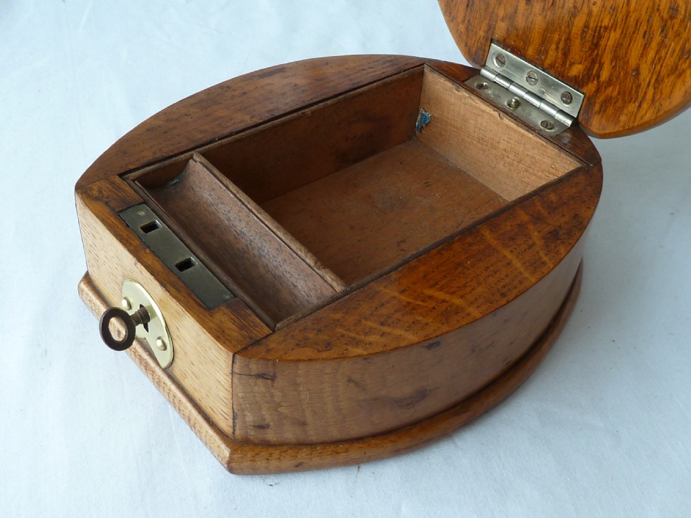 Horse Shoe Playing Cards Box Cribbage Board Crib Brass Oak Victorian View VI
