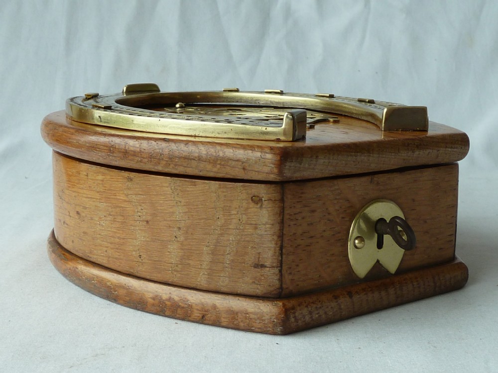 Horse Shoe Playing Cards Box Cribbage Board Crib Brass Oak Victorian View VIII