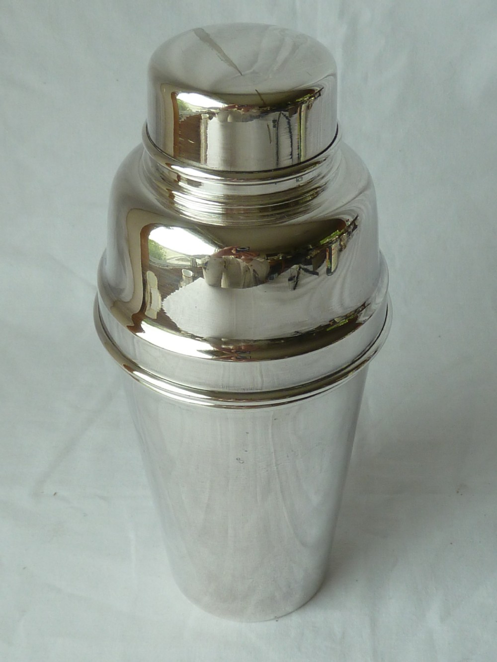Art Deco Period Cocktail Shaker Silver Plate Lemon Squeezer View II