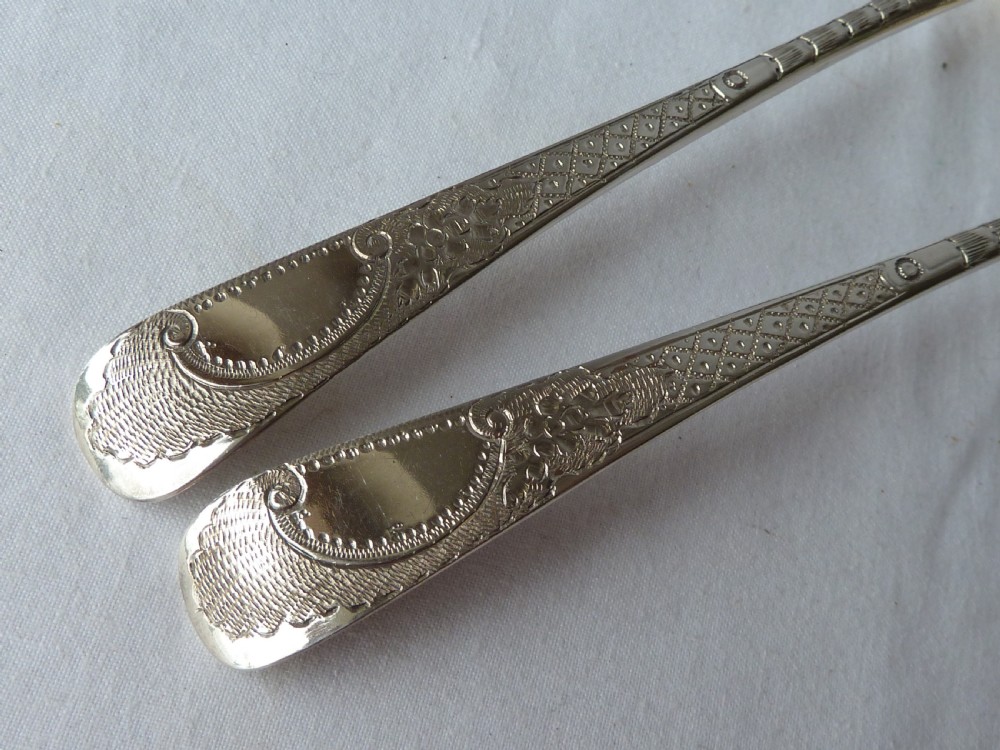 Pair boxed Georgian / Victorian Berry Serving Table Spoons Silver View V