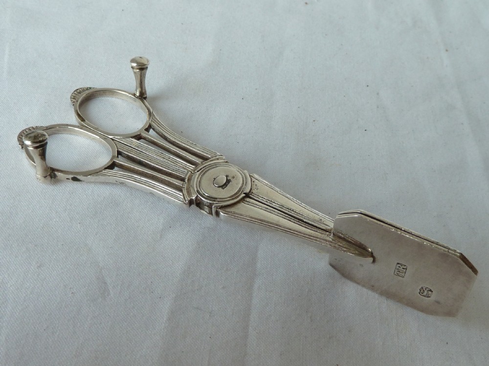 English Silver Candle Snuffers Doubter Hallmarked Crest Georgian View VII
