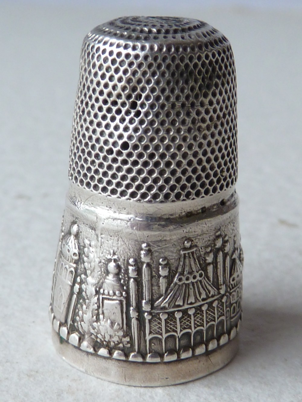 Regency Brighton Pavilion Silver Thimble Sewing Tool Accessory English View III