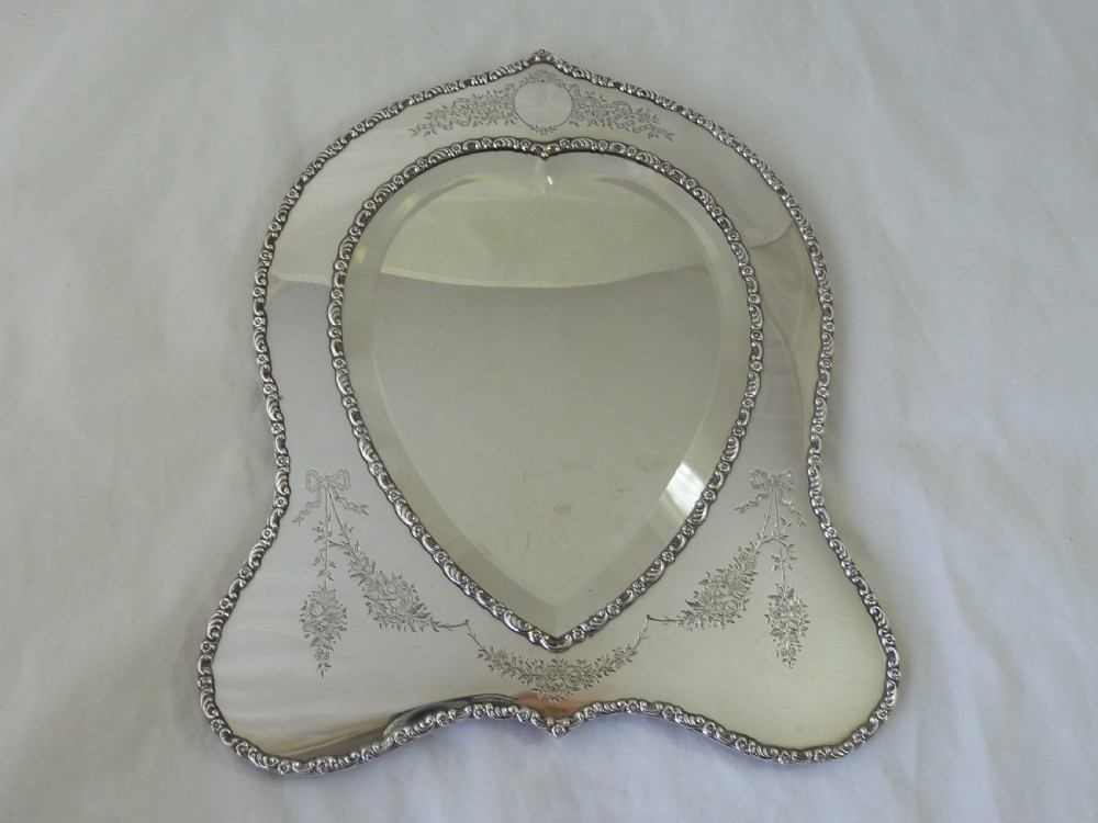 Edwardian Silver Heart Shape Easel Mirror Dressing Table Hallmarked 1904  View III