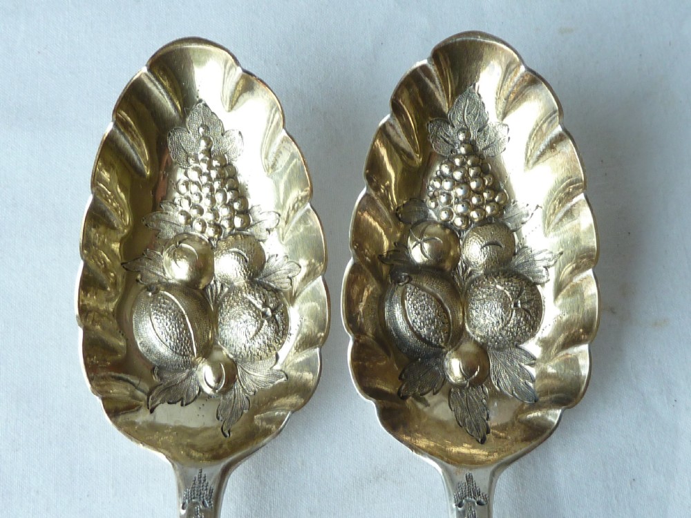 Pair Georgian / Victorian Berry Serving Table Spoons Silver 1795  View II
