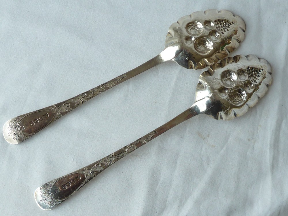 Pair Georgian / Victorian Berry Serving Table Spoons Silver 1795  View IV