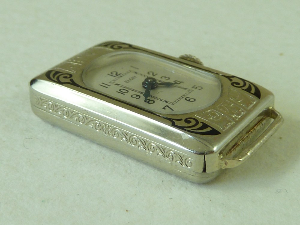 1931 Art Deco White Gold Ladies Elgin USA Black Enamel Parisienne Cocktail Watch View VII