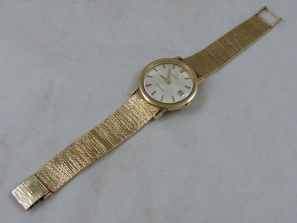 Omega Seamaster Automatic 9ct Gold Bark Bracelet Watch Cal. 562 1967 Boxed View VII