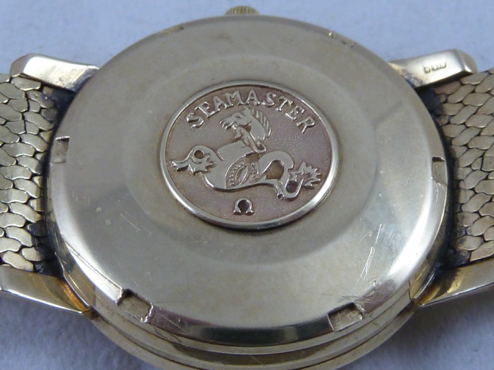 Omega Seamaster Automatic 9ct Gold Bark Bracelet Watch Cal. 562 1967 Boxed View IX