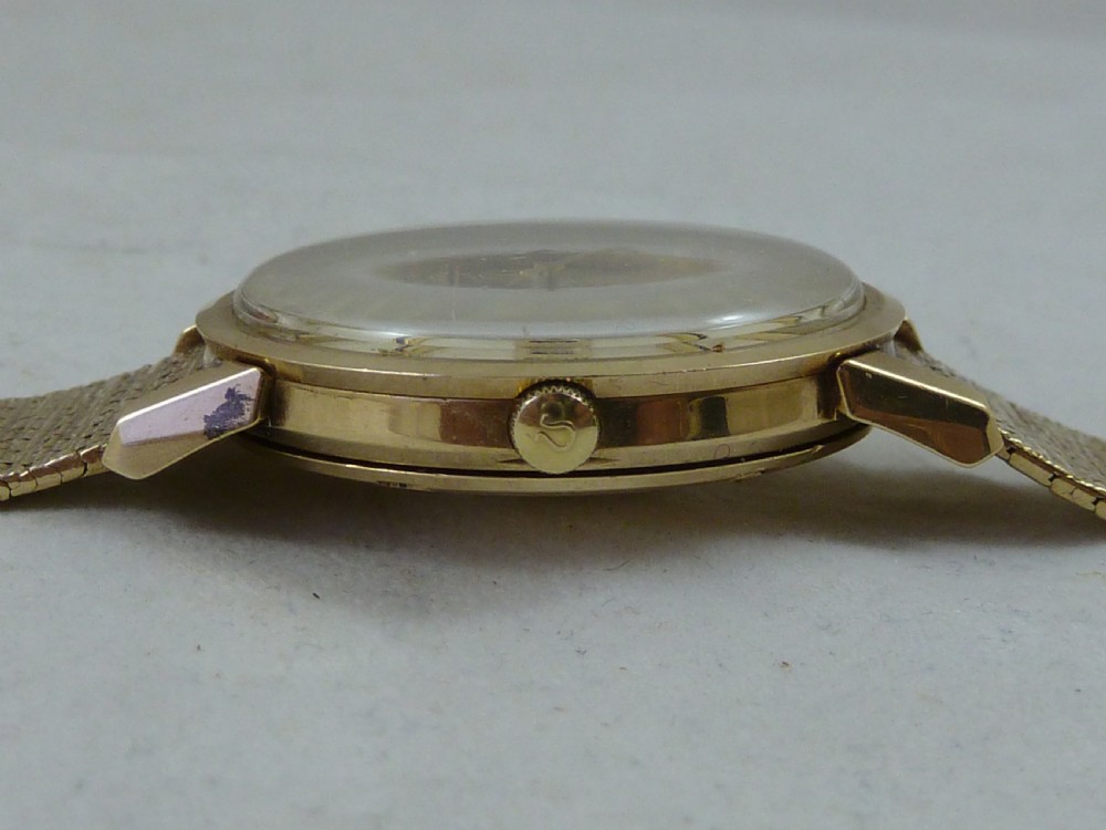 Omega Seamaster Automatic 9ct Gold Bark Bracelet Watch Cal. 562 1967 Boxed View X