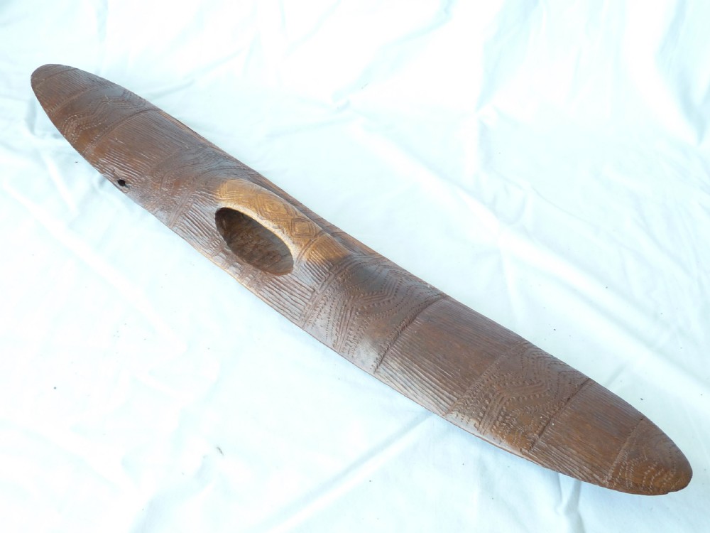 Australian Aboriginal Carved Parrying Shield Club Wunda Fluted Narrow Stick Tribal Art