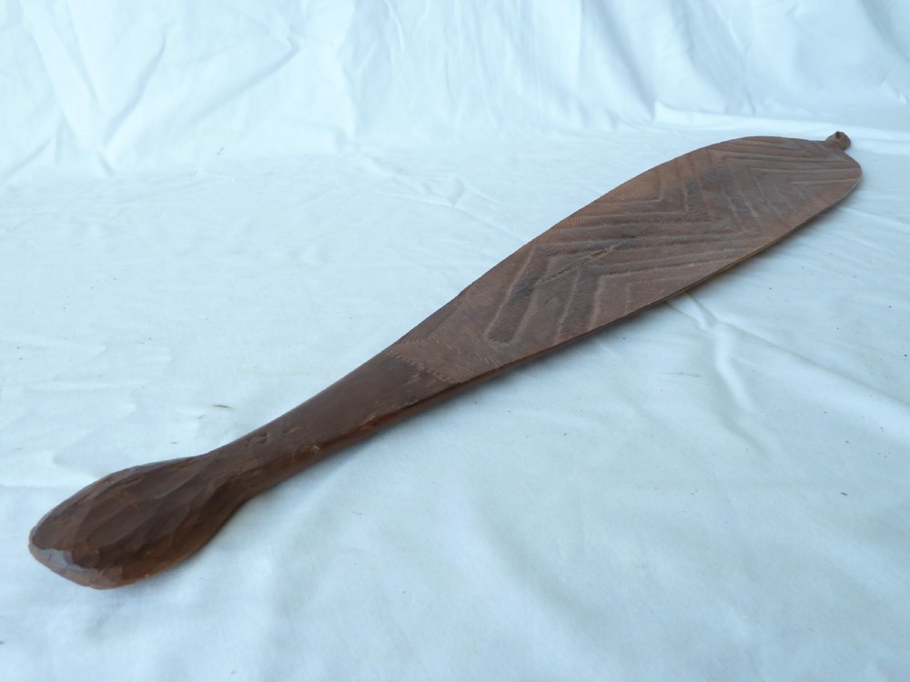 Australian Aboriginal Woomera Carved Fluted Spear Thrower Throwing Stick Tribal Art View III