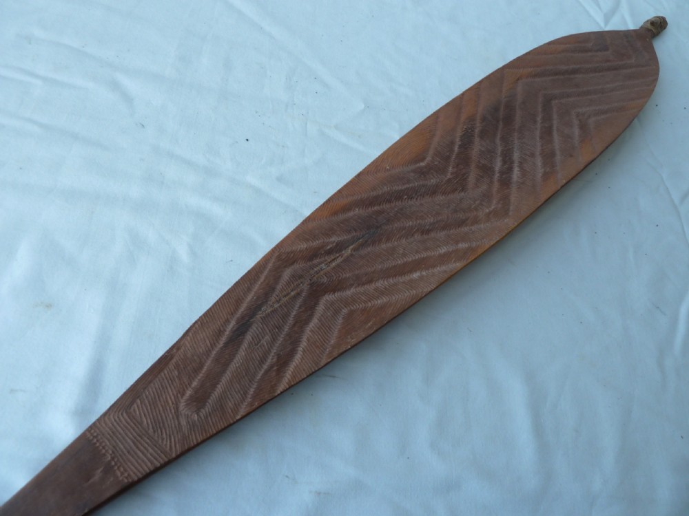 Australian Aboriginal Woomera Carved Fluted Spear Thrower Throwing Stick Tribal Art View VIII
