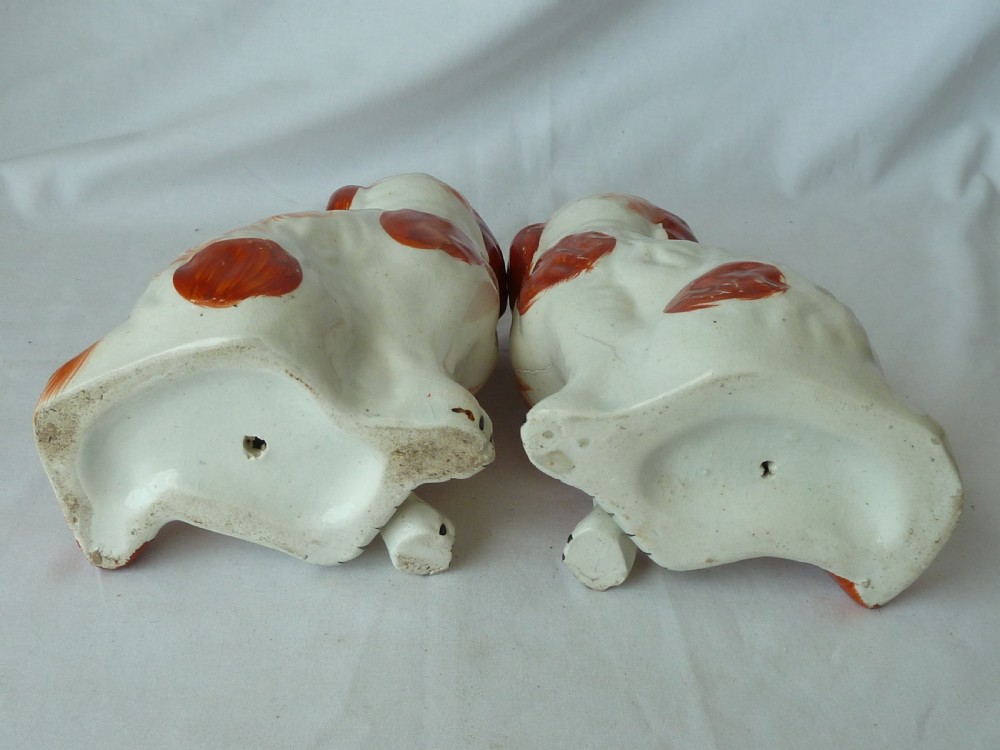 Pair Victorian Staffordshire Spaniel Red Wally Dogs Separate Leg Pottery Original View VIII