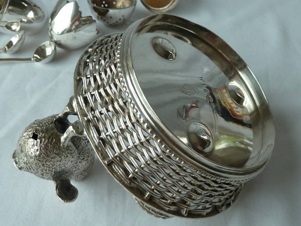 English Novelty Chick Egg Basket Cruet Silver Plate Mappin & Web Victorian View X