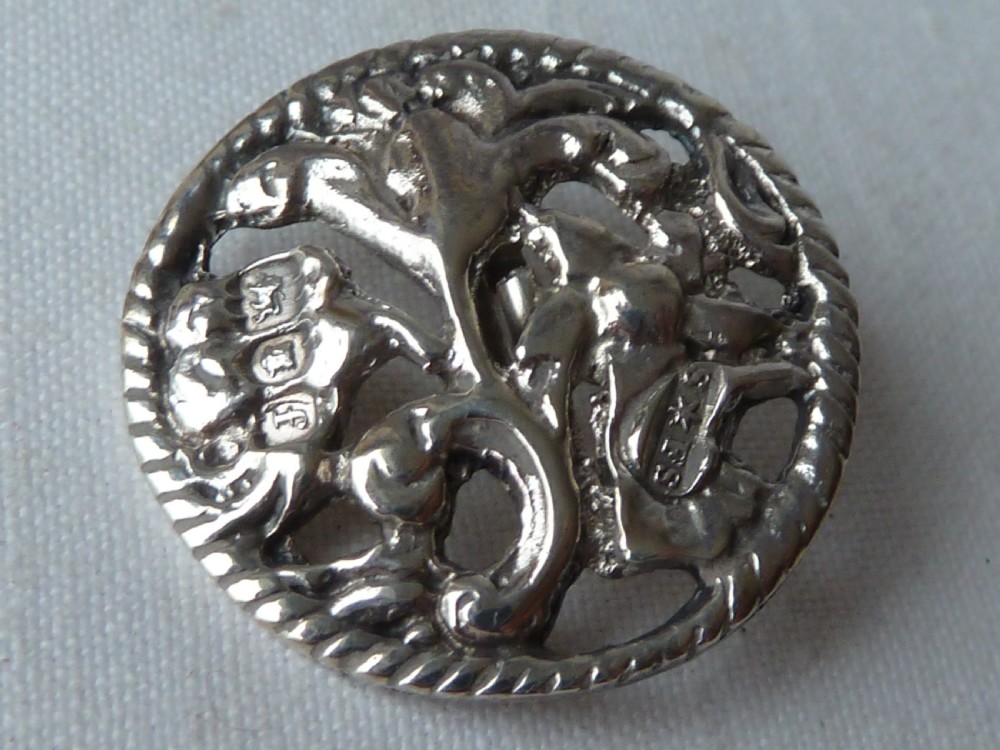 Boxed Set 6 Buttons Silver Floral Art Nouveau Hallmarked 1901 View V