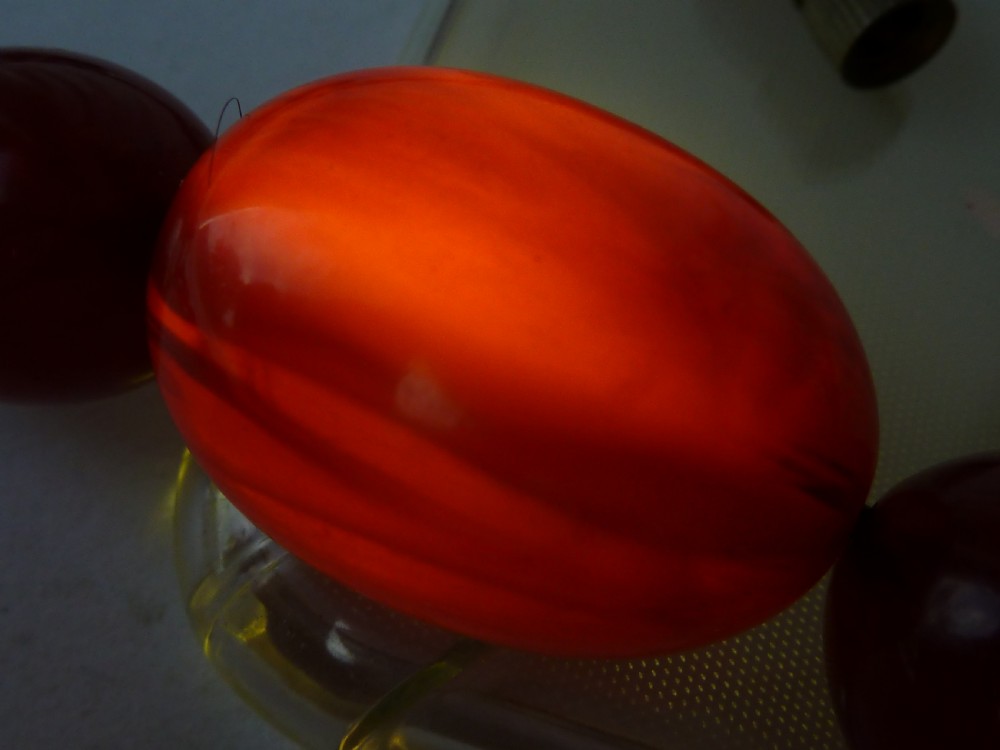 Bakelite Faux Cherry Red Amber Cloudy Bead Necklace 57 Grams  View IX