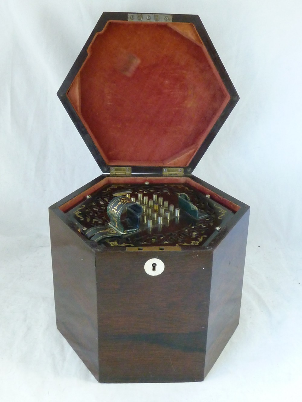 Lachenal English Concertina 48 Metal Button 4 Row Fretted Rosewood Ends Boxed  View II