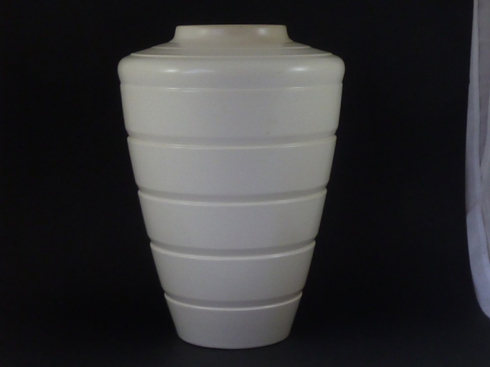 Keith Murray Large 28cm Moonstone White Shoulder Vase 3805 Wedgwood KM Modernist