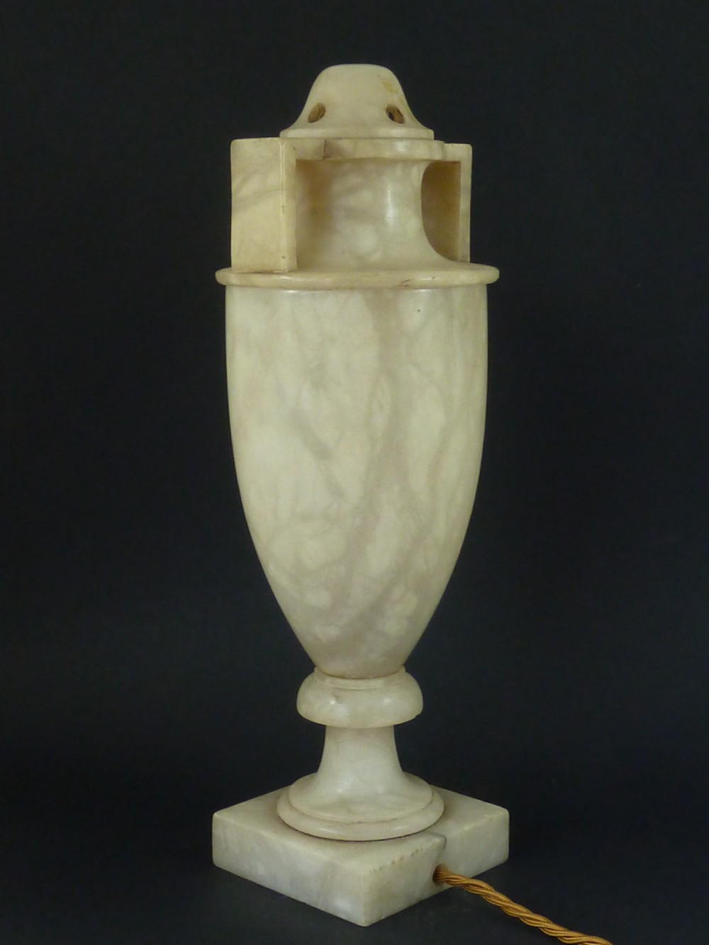 Neoclassical Alabaster Urn Vase Table Lamp Art Deco Period View II