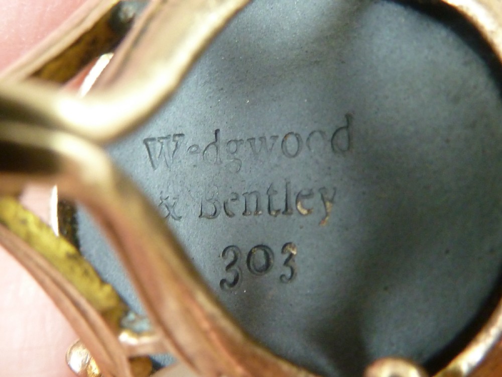 Wedgwood and Bentley Black Basalt Seal Bull 303 Intaglio Fob Wax Pottery View II