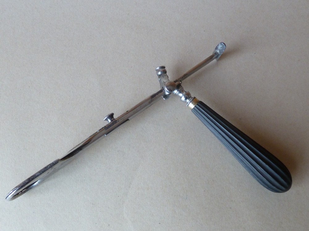 Mackenzie’s Tonsillectomy Tonsillotome Maw London Ebony Handle