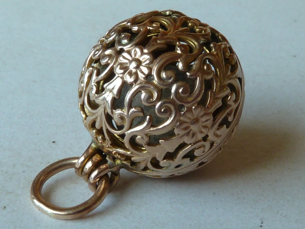 Gold Openwork Bezoar Goa Stone Case Ball Cage Pendant Charm Amulet View III