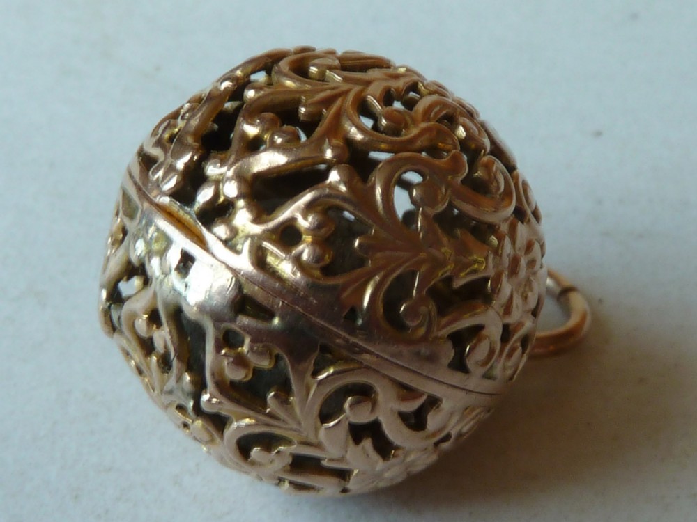 Gold Openwork Bezoar Goa Stone Case Ball Cage Pendant Charm Amulet View IV