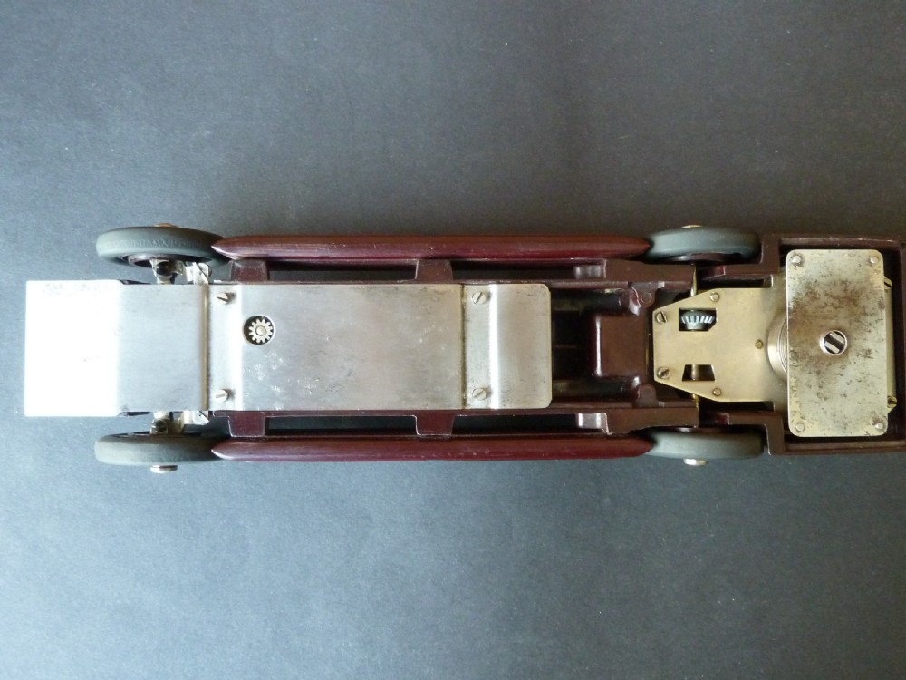 Golden Arrow Land Speed Record Bakelite clockwork toy by A.G.Ltd Patented 1929 View VIII