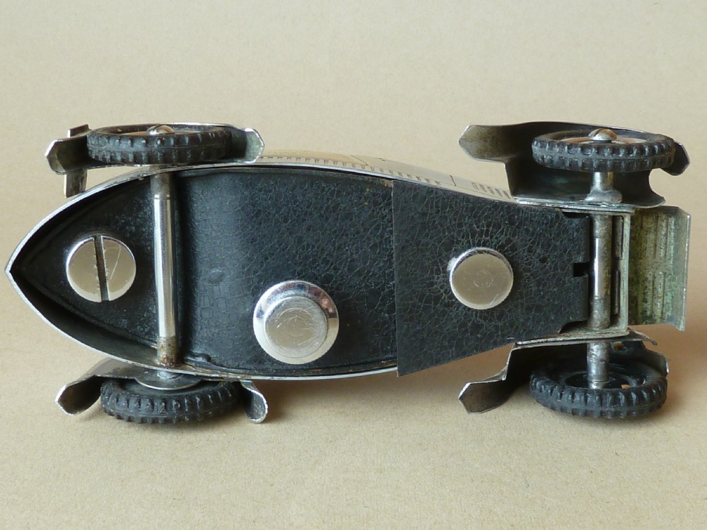 Dunhill Bolide MG Car Table Cigarette Lighter Novelty View VII