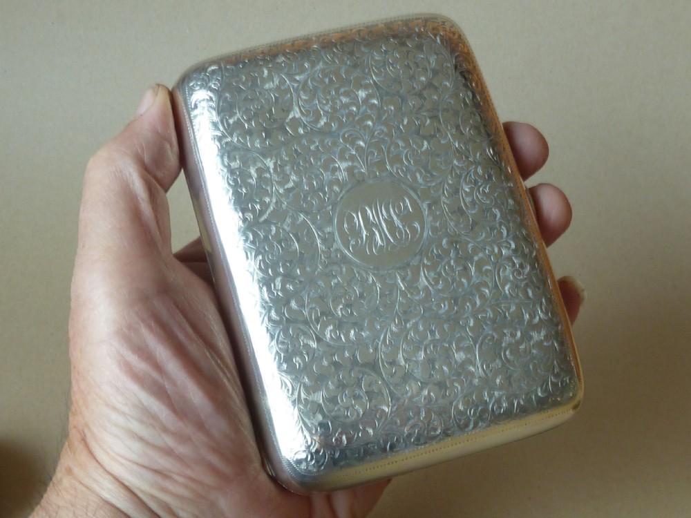 Large Heavy Engraved Solid Silver Cigar Case Birmingham 1911 Gilt Interior