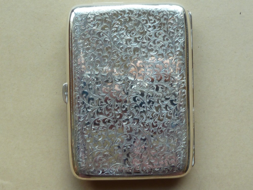 Large Heavy Engraved Solid Silver Cigar Case Birmingham 1911 Gilt Interior View V