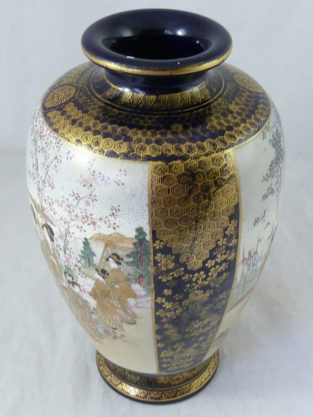 Japanese Satsuma Vase Meiji Signed Pottery Miniature Square Character Mark Raised Gold View II