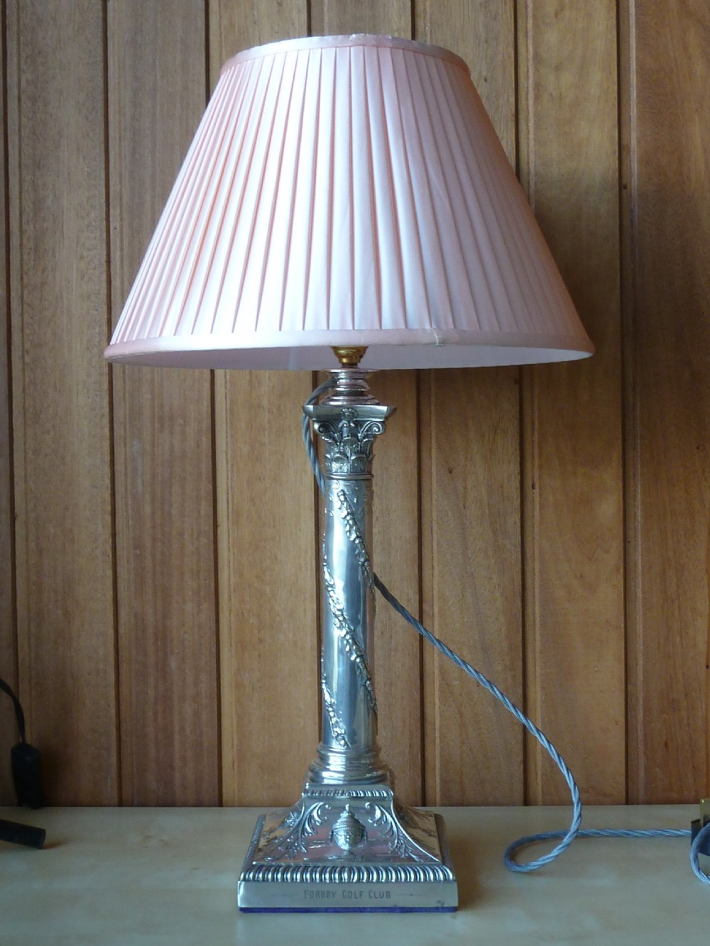 Decorative Victorian Silver Plate Corinthian Column Table Lamp Oil English Golf View X