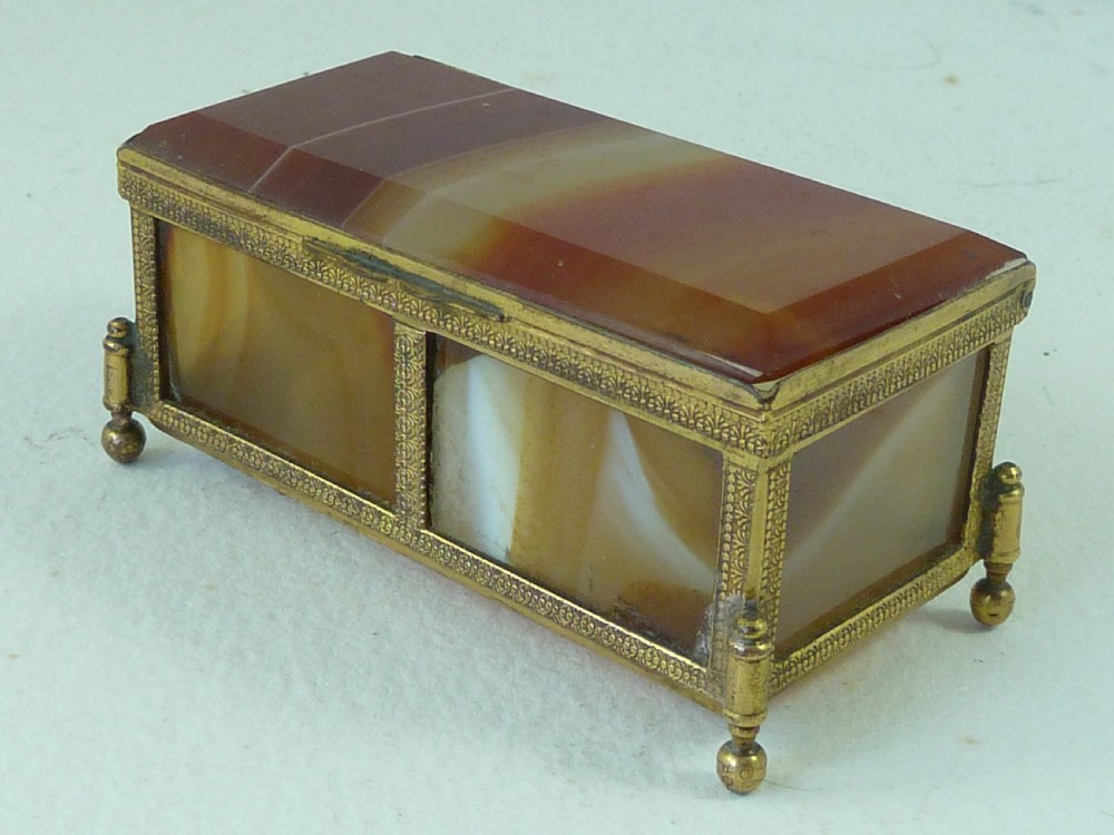 Miniature Banded Carnelian Agate Hardstone Box Gilt Brass Ormolu Trinket Jewellery