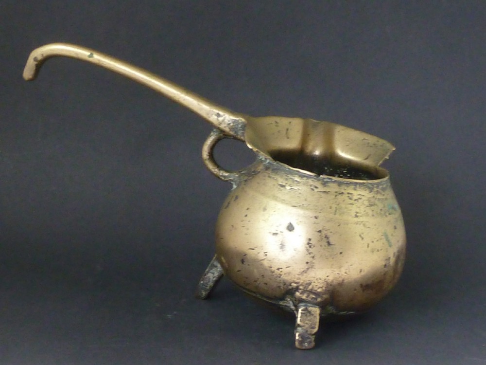 Small Medieval Bronze Posnet Cauldron Skillet Kitchen Tripod Pan English Down Hearth Cooking  View IV