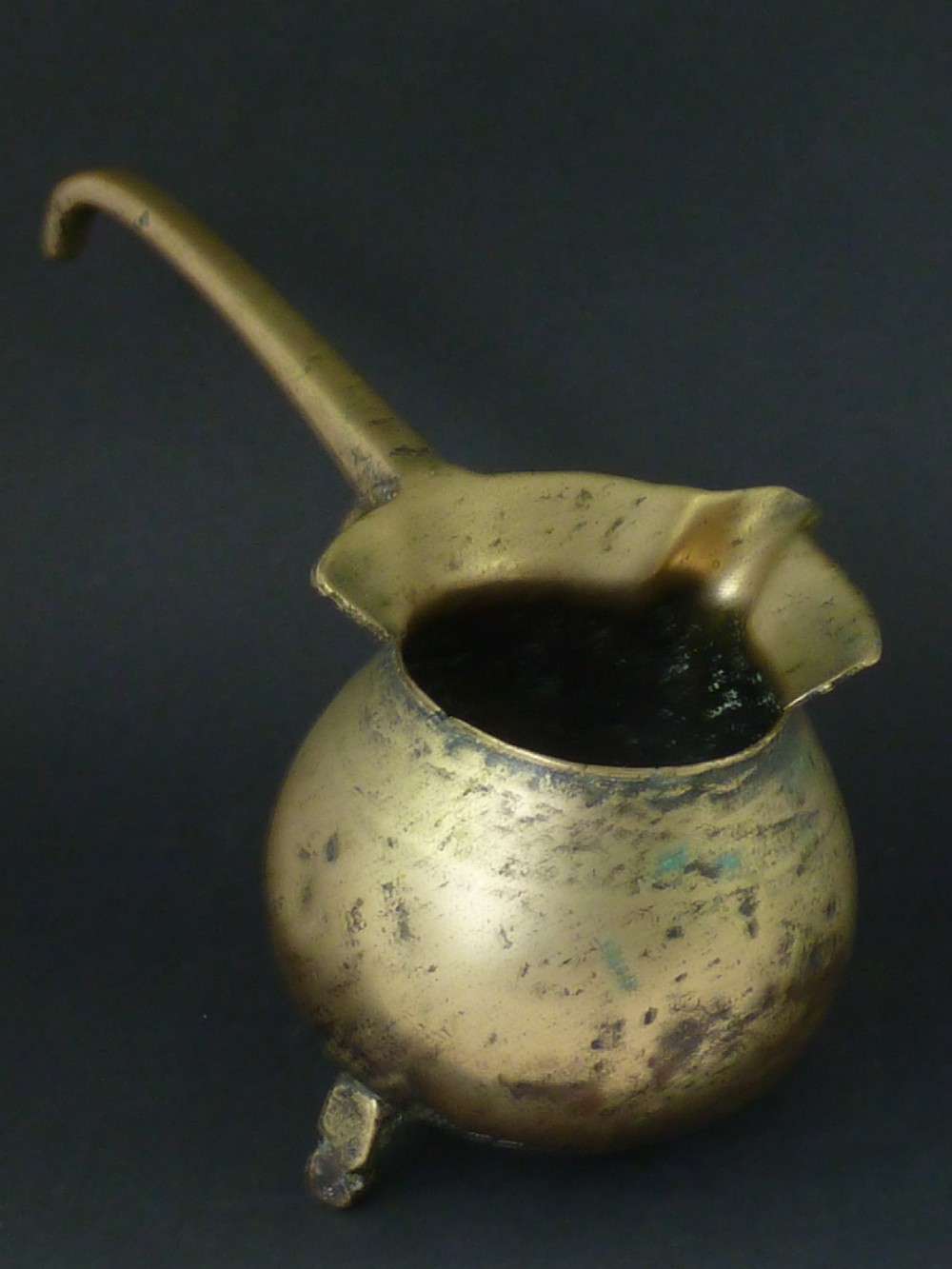 Small Medieval Bronze Posnet Cauldron Skillet Kitchen Tripod Pan English Down Hearth Cooking  View VI