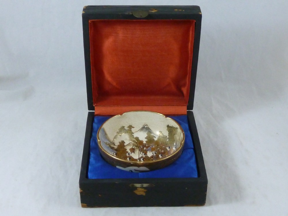 Japanese Satsuma Meiji Pottery Bowl Marked Signed Boxed Processio